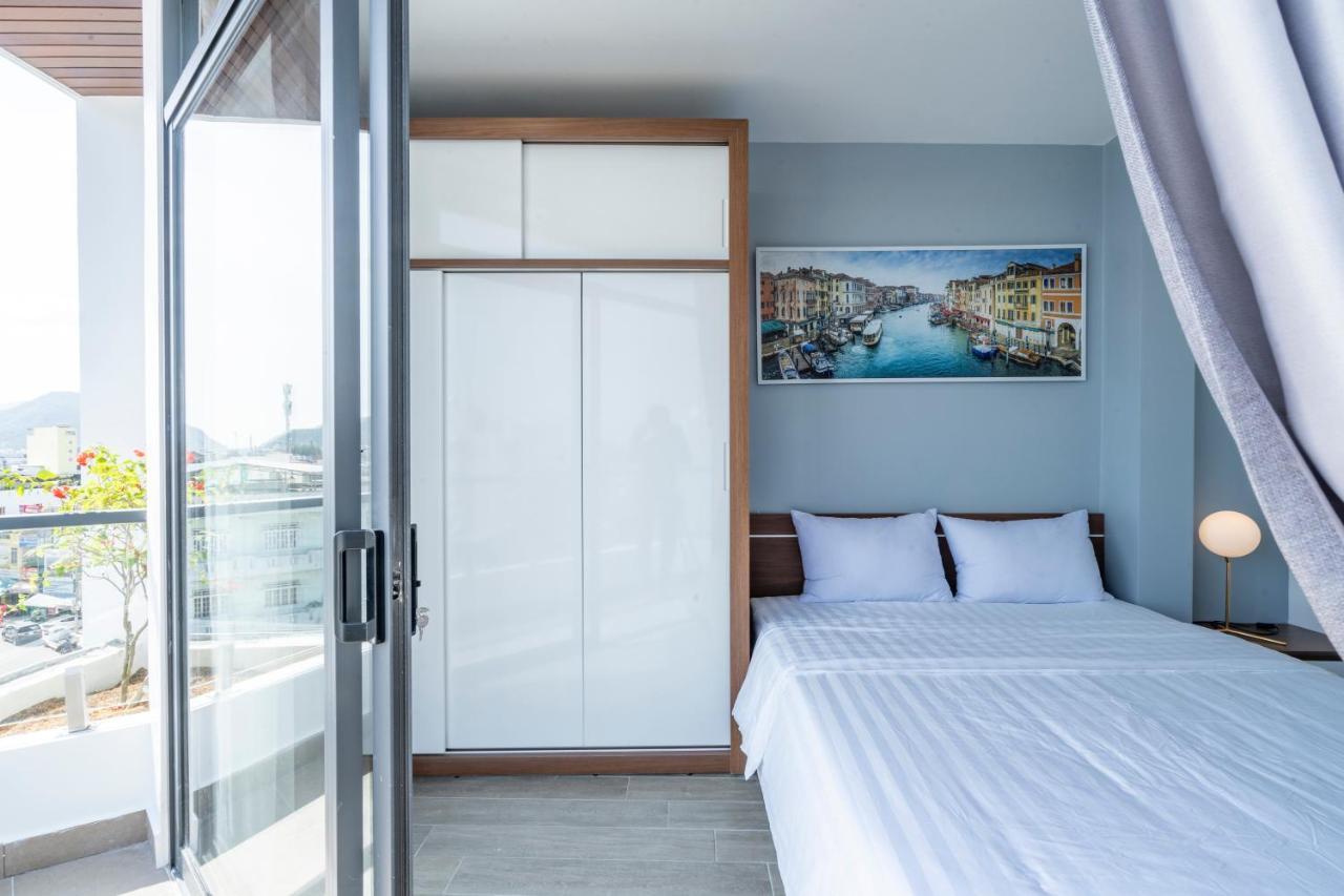 Hoang Anh & Nhatrang 3*