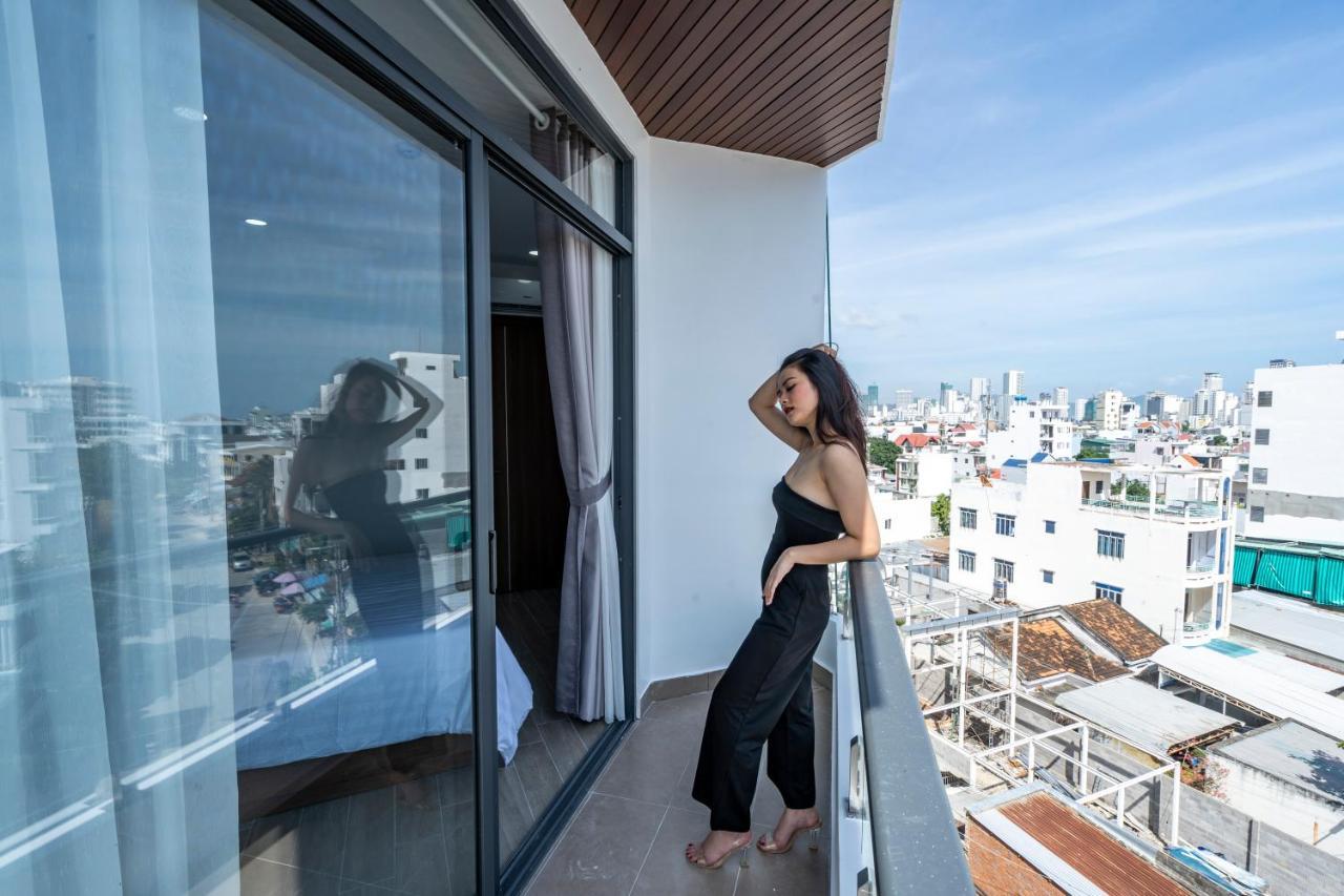 Hoang Anh & Nhatrang Nha Trang