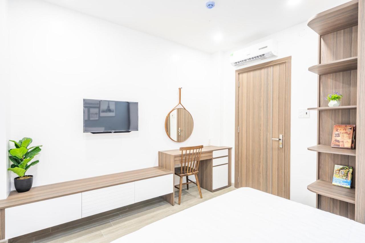 Hoang Anh & Nhatrang