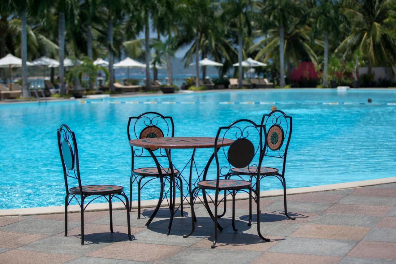 Diamond Bay & Resort