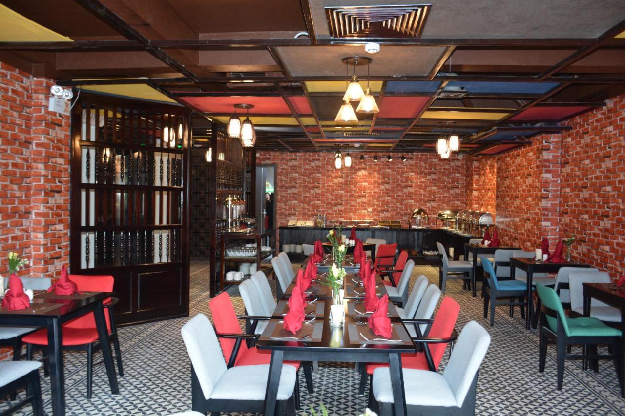 Khách sạn Max Boutique 3*
