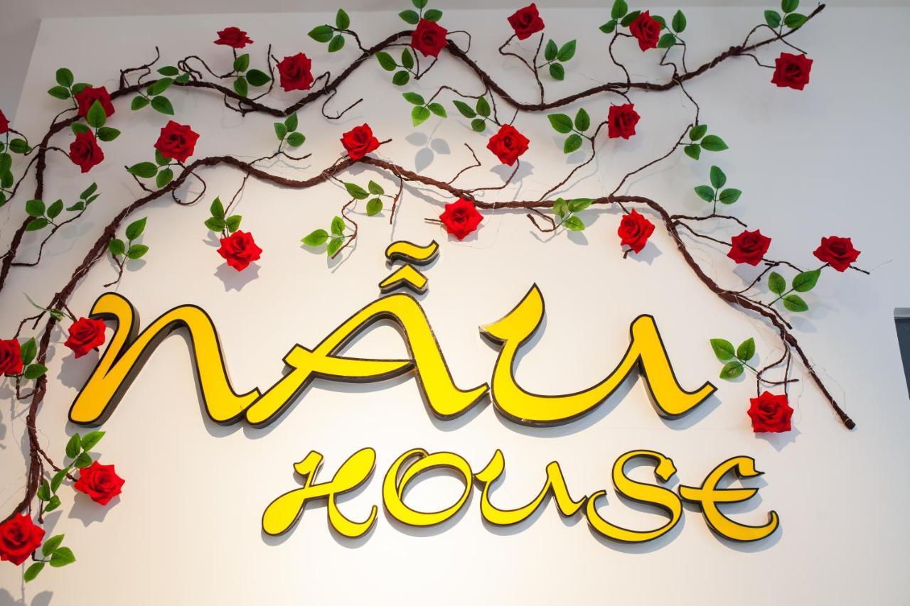 Homestay Nau House *