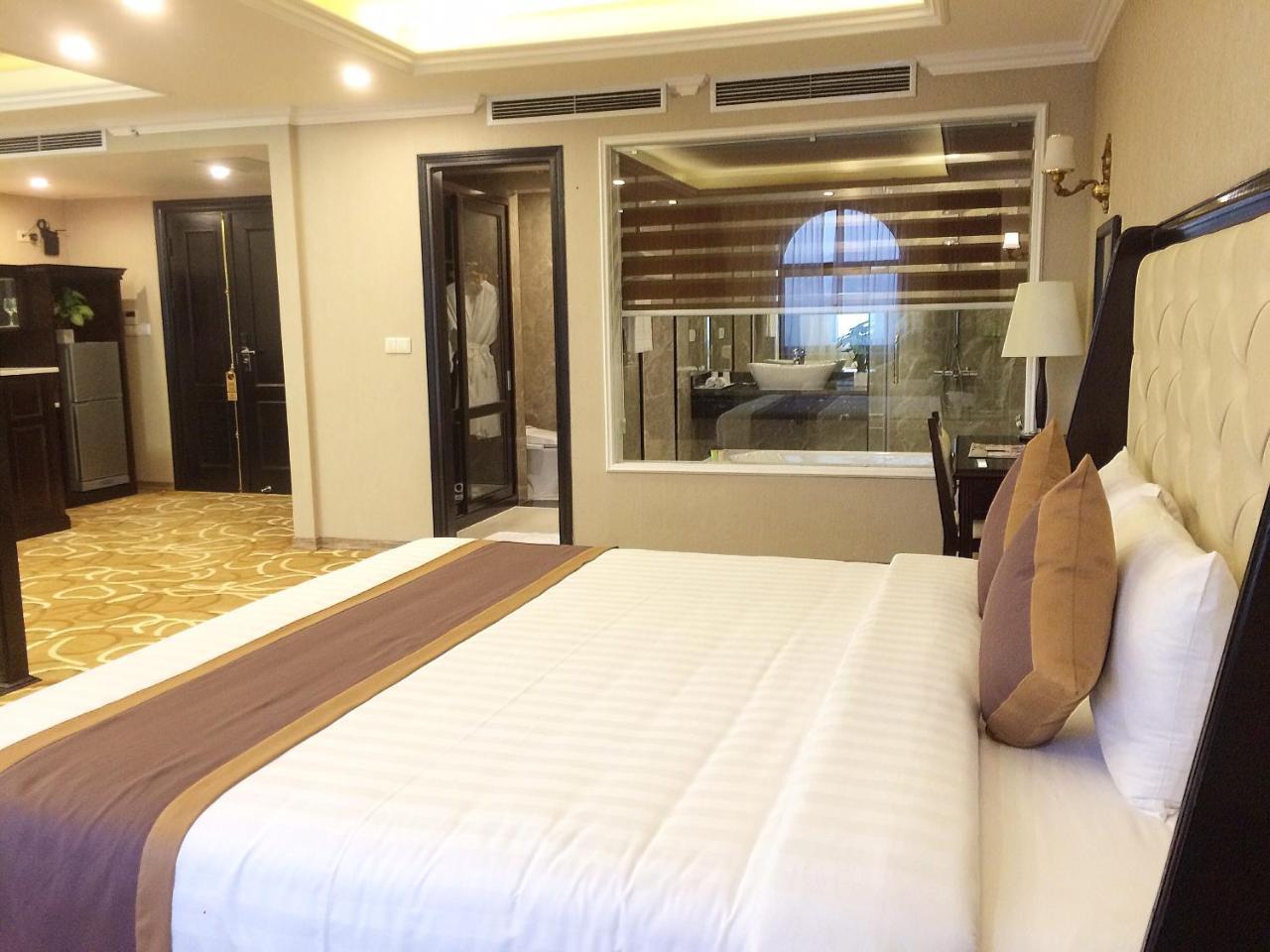 Khách sạn Galaxy Halong