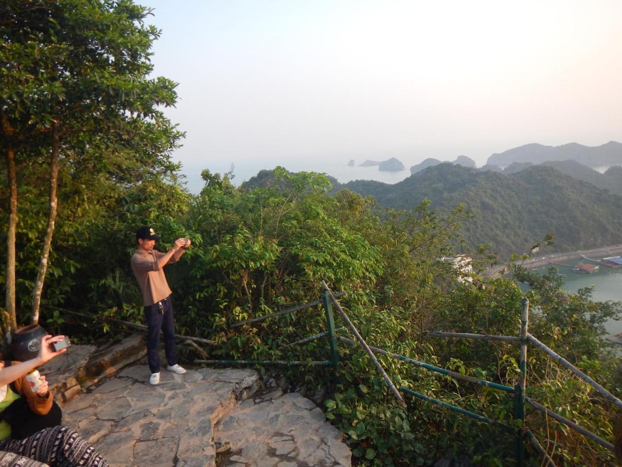 Khách sạn Alibaba's Cat Ba Island
