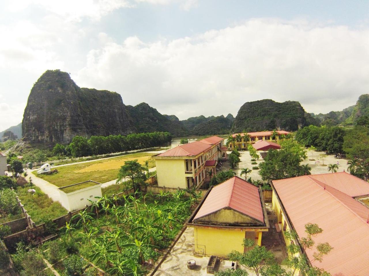 Ha Lan Hotel