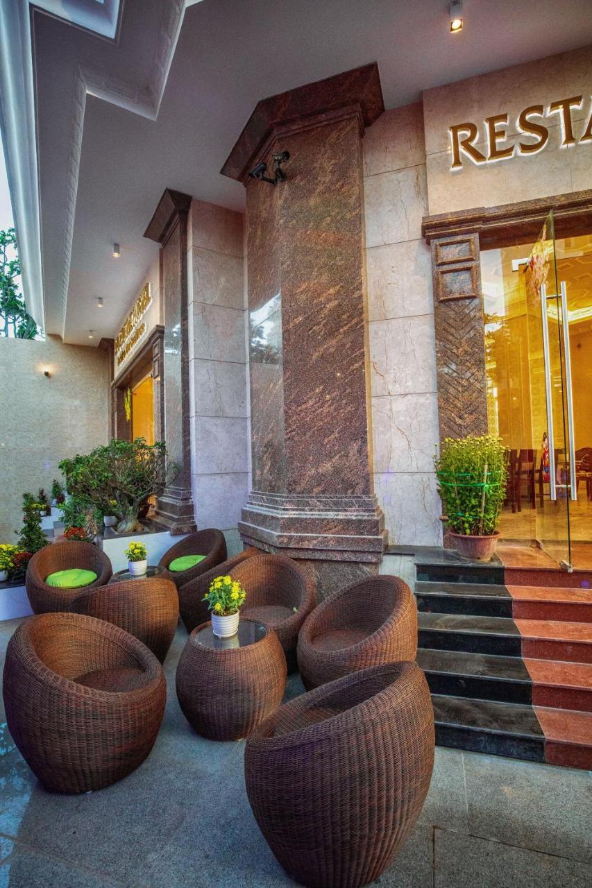 Hotel La Castle 2*