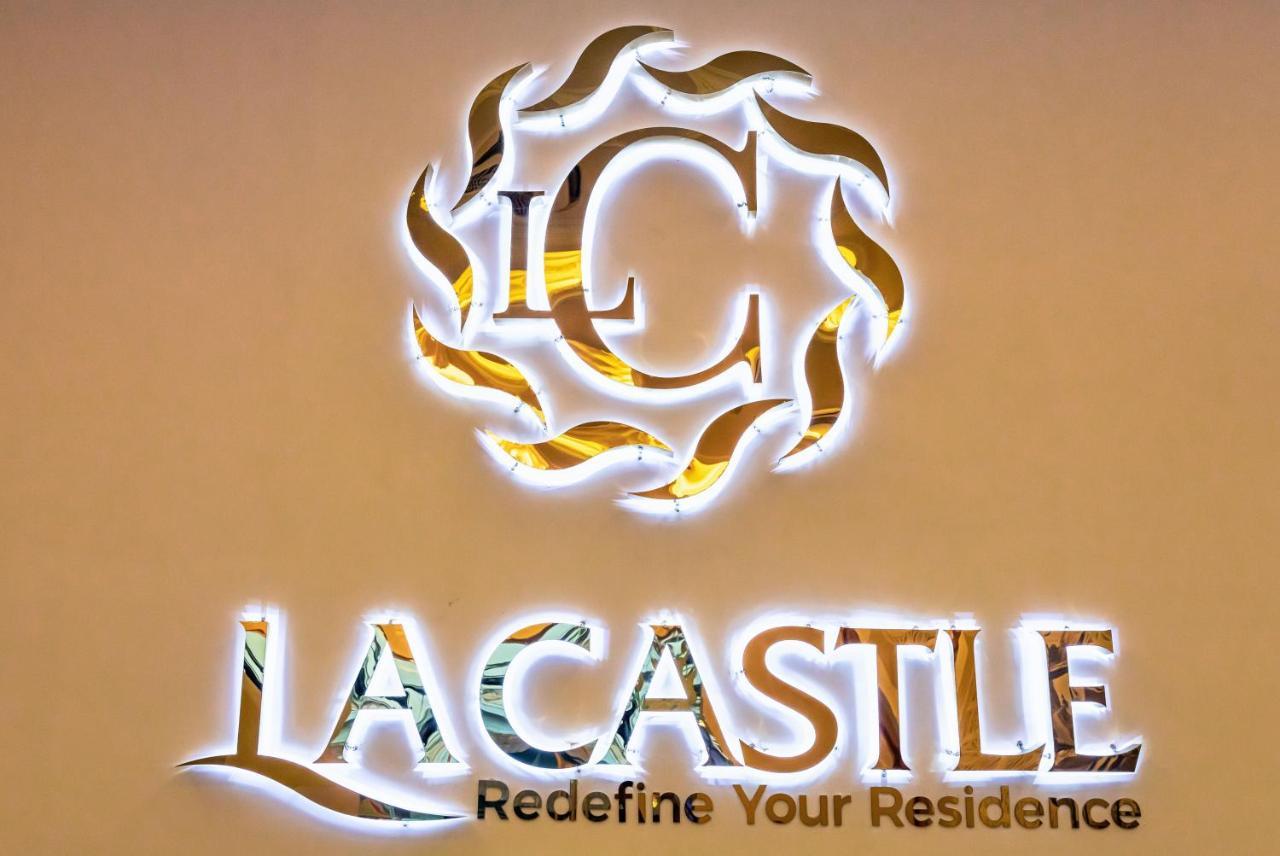 La Castle Khách sạn 2*