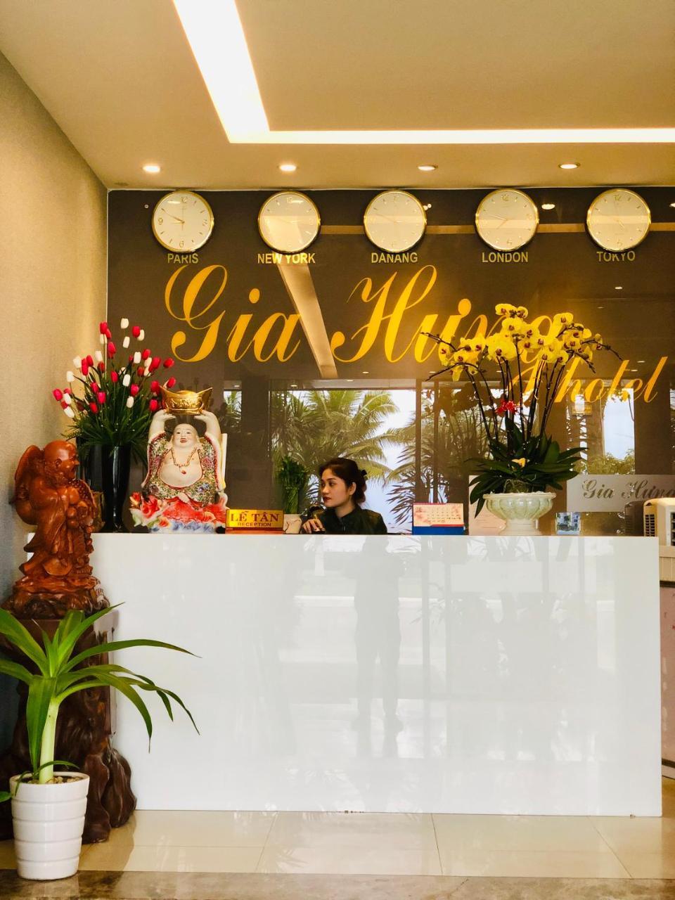 Khách sạn Gia Hung