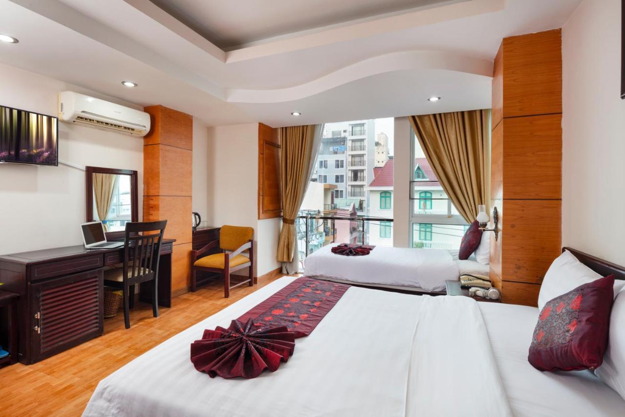 Hotel Carina