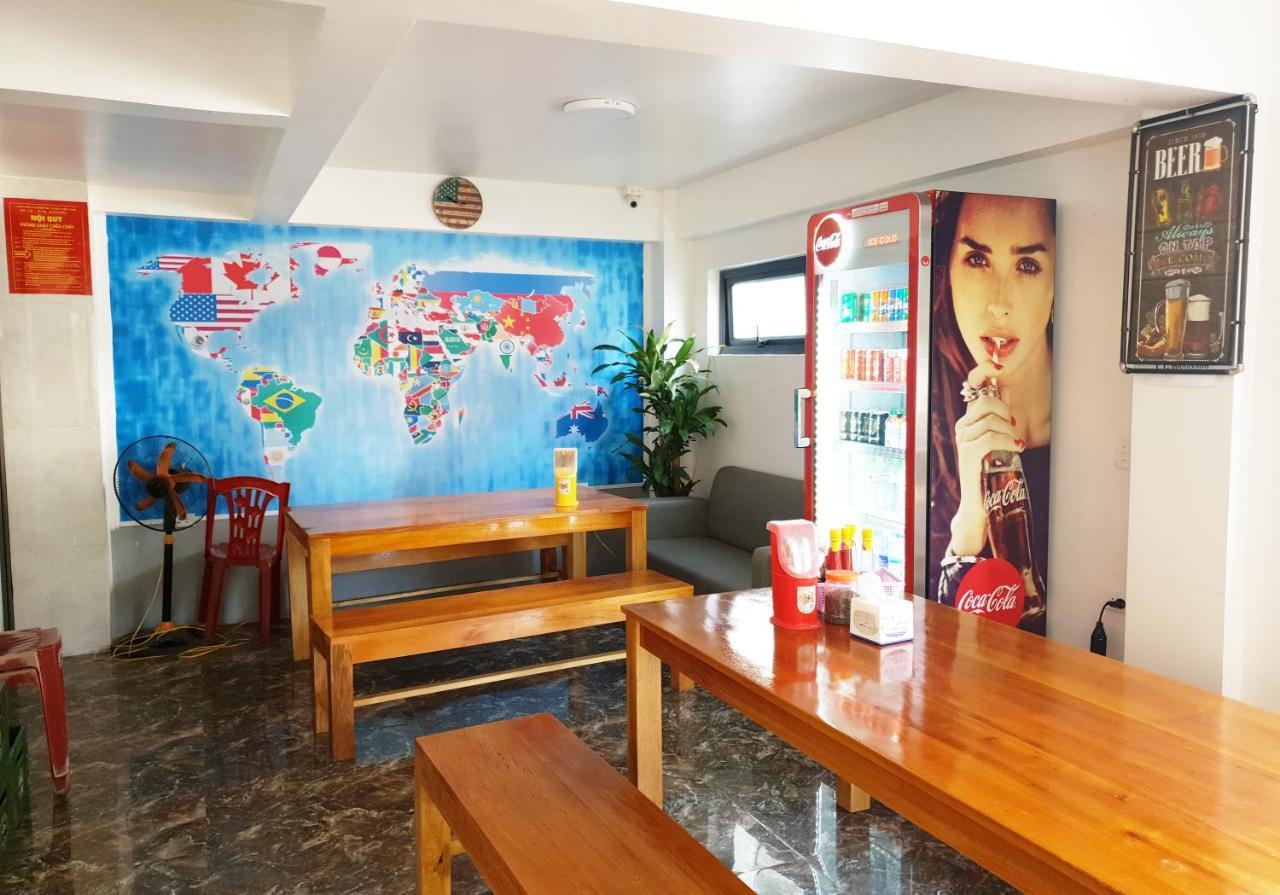 Khách sạn Long 2*