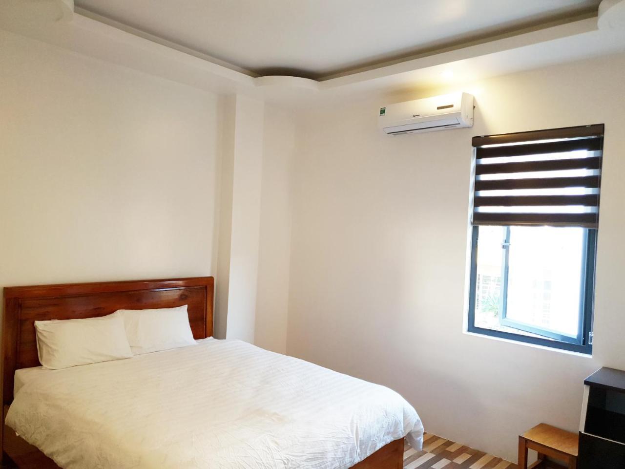 Khách sạn Long 2*