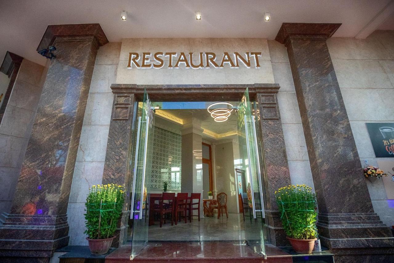 La Castle Hotel 2*