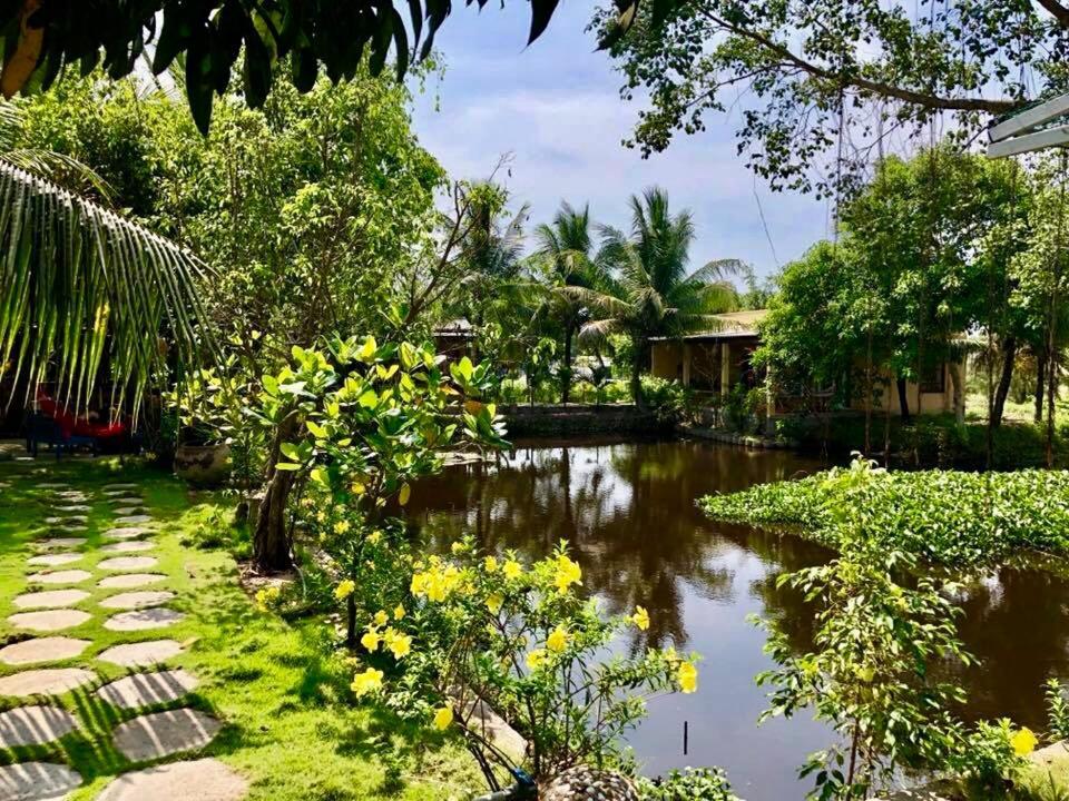 Lagi Farmstay Resort