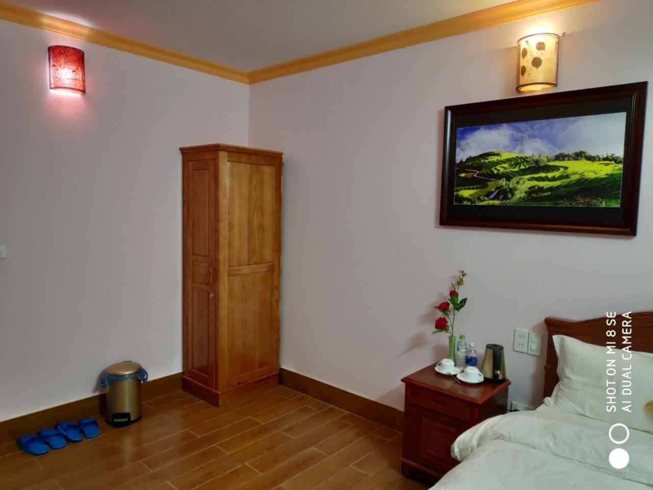 Quoc Thai 2*