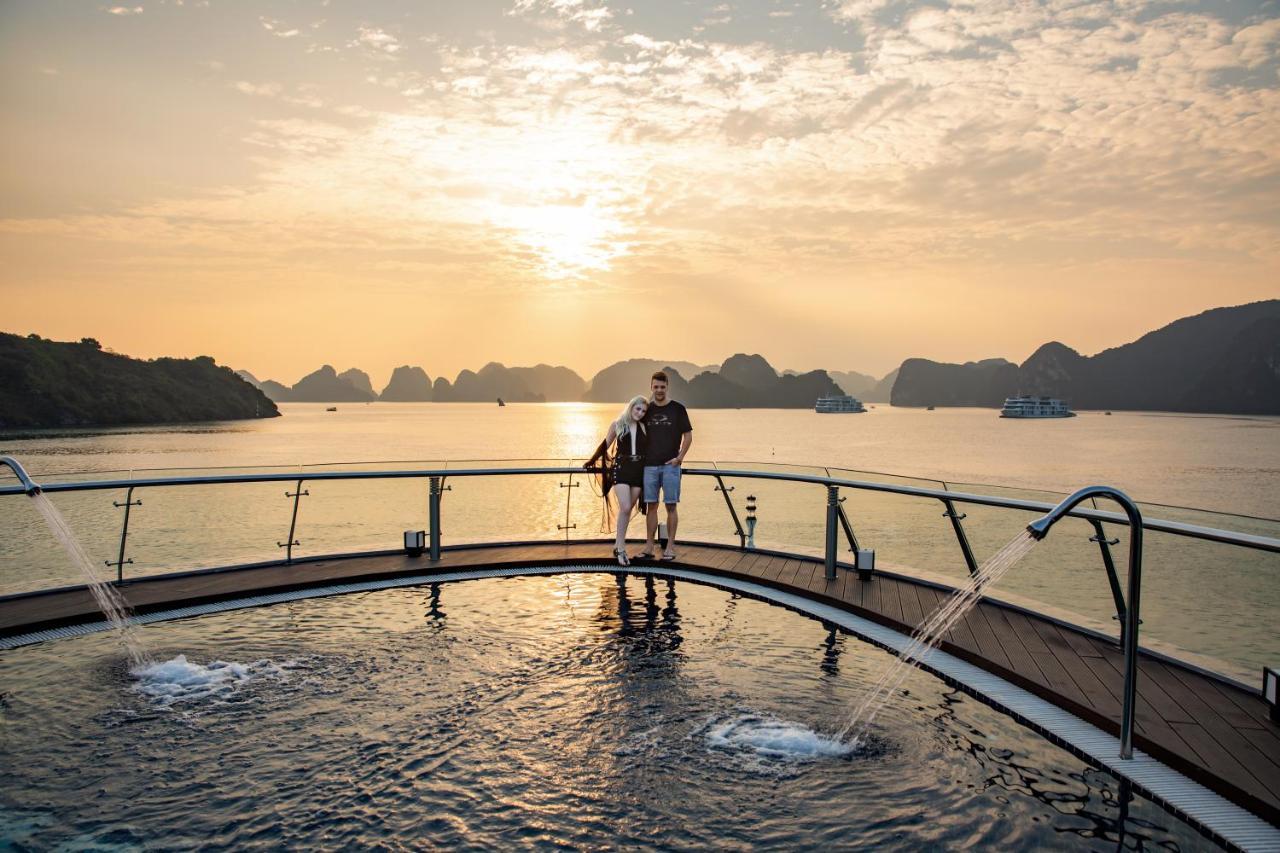 Stellar Of The Seas Cruise 5*