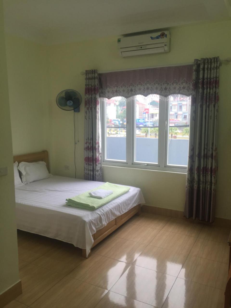 Hotel Nha Nghi Diem Quynh *