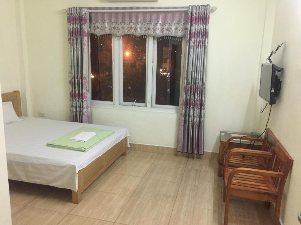 Hotel Nha Nghi Diem Quynh Noi Bai