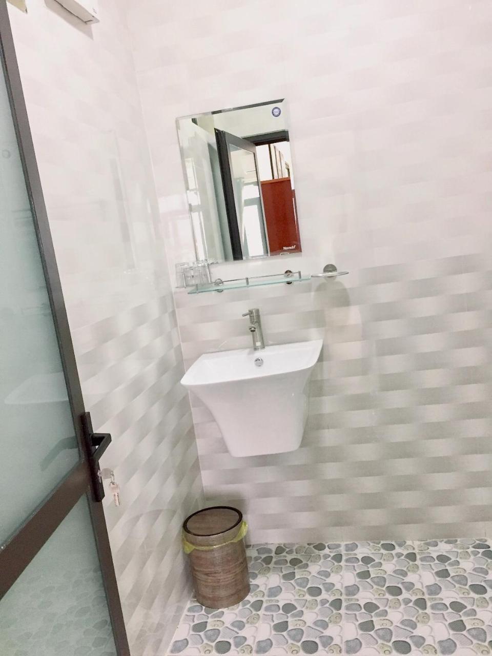 Khách sạn Golden Forest 3*