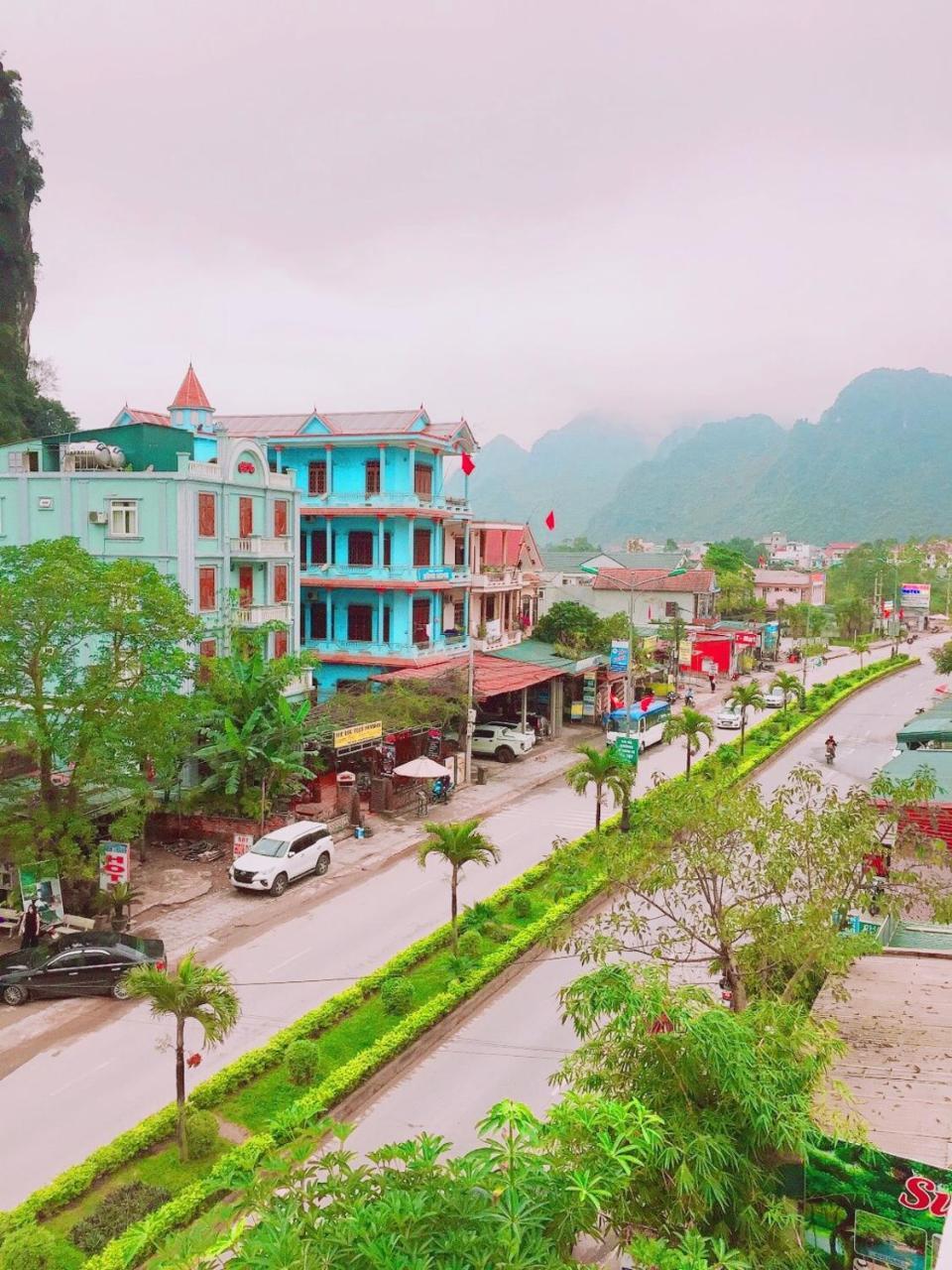 Golden Forest Khách sạn Phong Nha