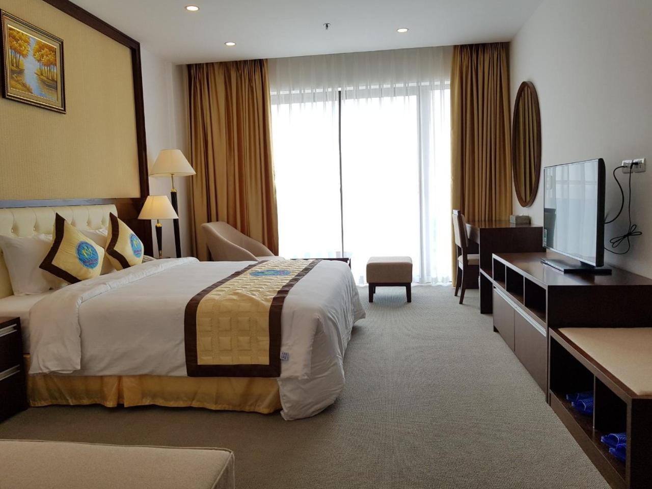 Relax 4* Ha Long