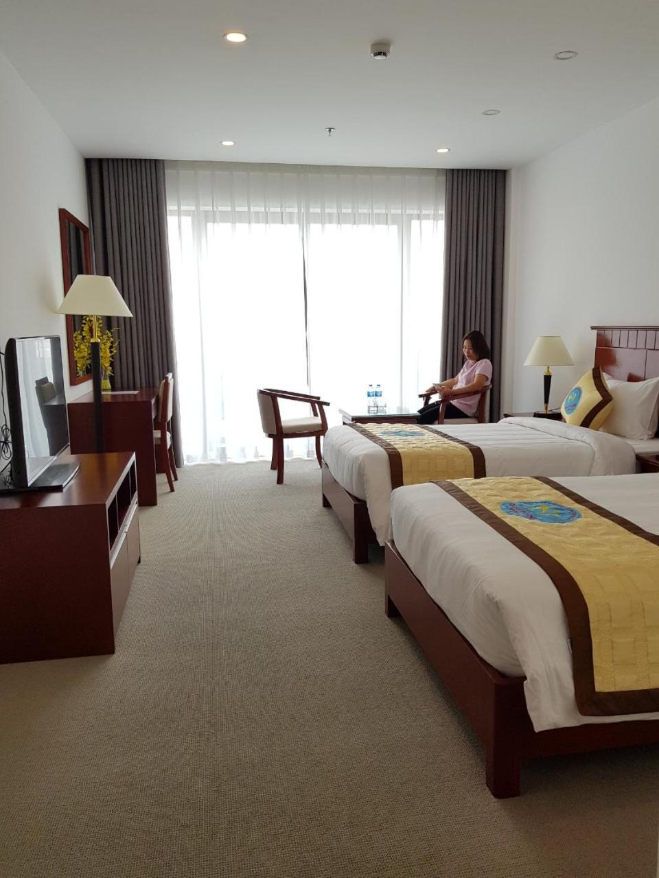 Relax Hotel Ha Long
