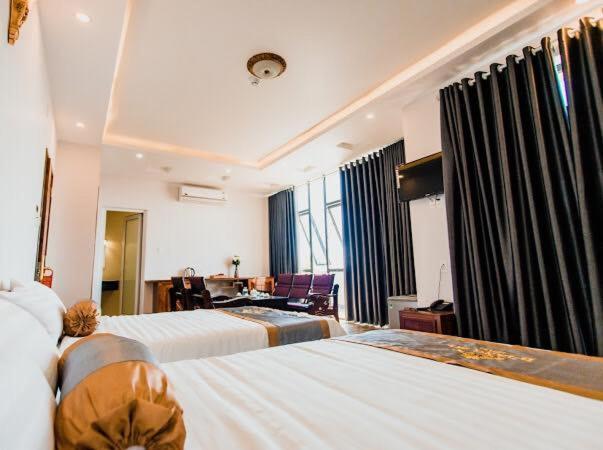 Khách sạn Hoàng My 2*