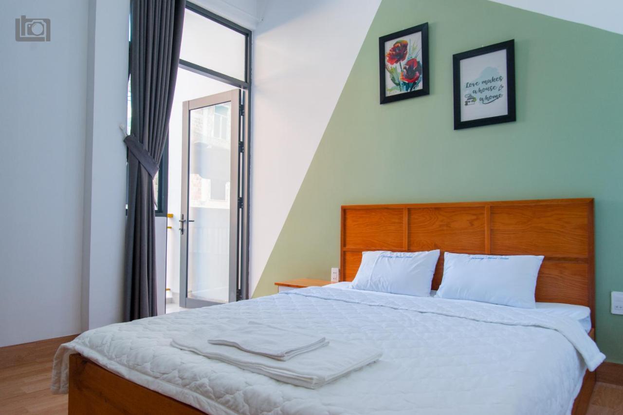 Hotel Moon's House