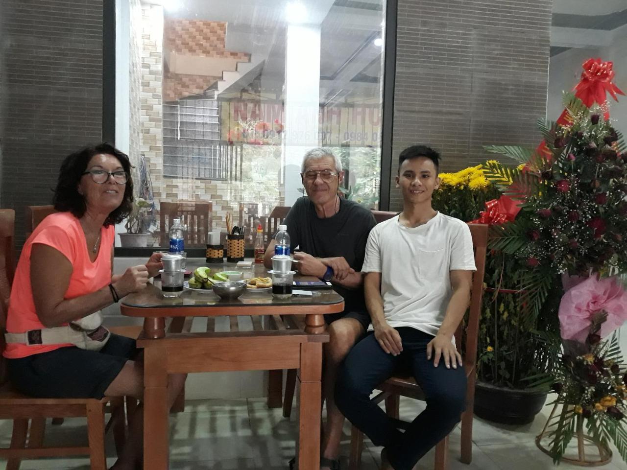 Nam Anh Phong Nha