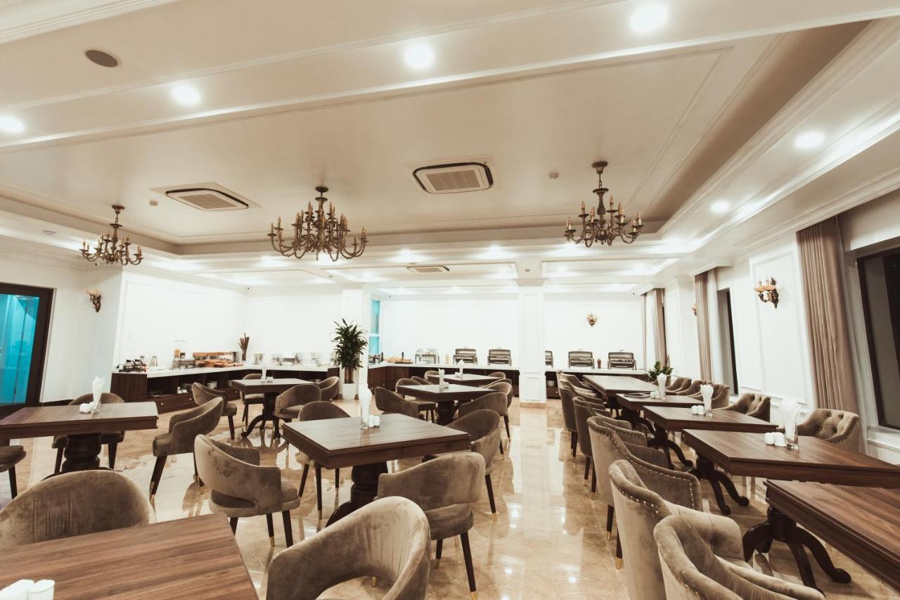Viet 4 Seasons Hotel