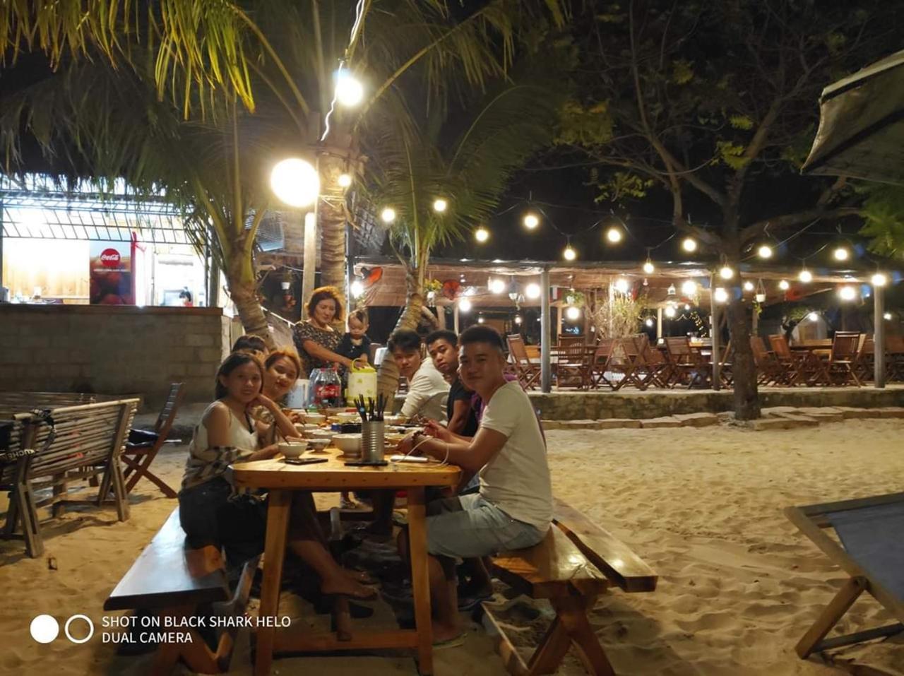 Dao Hoa Vang Khách sạn Cam Ranh