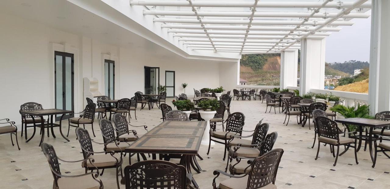 Duc Huy Grand 4*