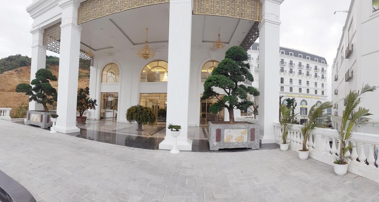 Duc Huy Grand Hotel Lao Cai