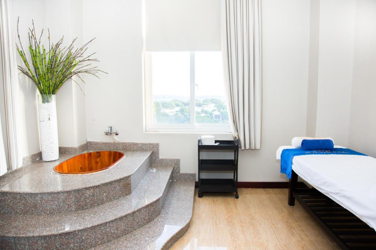 Ba Trung Hotel&spa