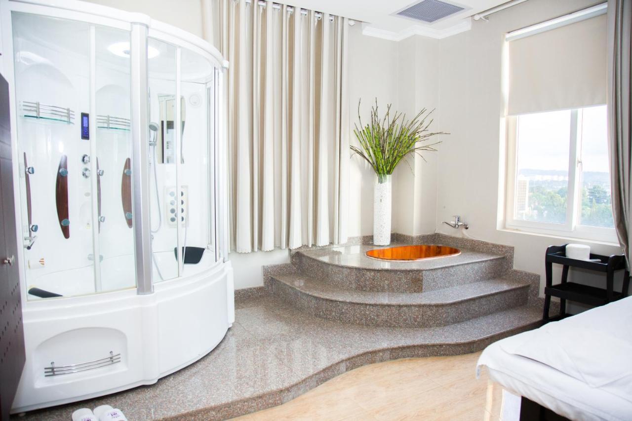 Ba Trung Hotel&spa Khách sạn