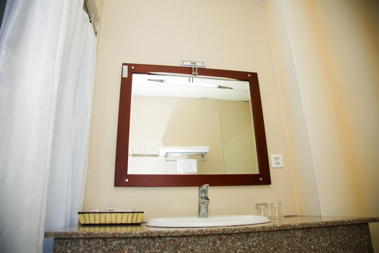 Ba Trung Hotel&spa 3* Buôn Ma Thuột