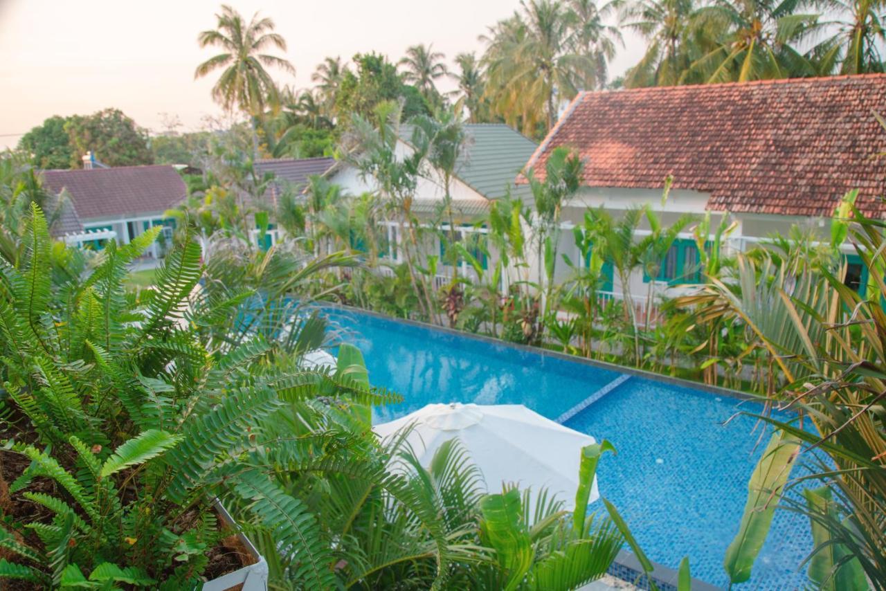 Resort Philip 2*