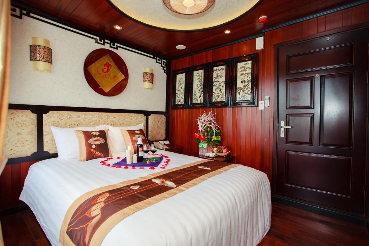 Viola Cruise Halong Bay 4* Ha Long