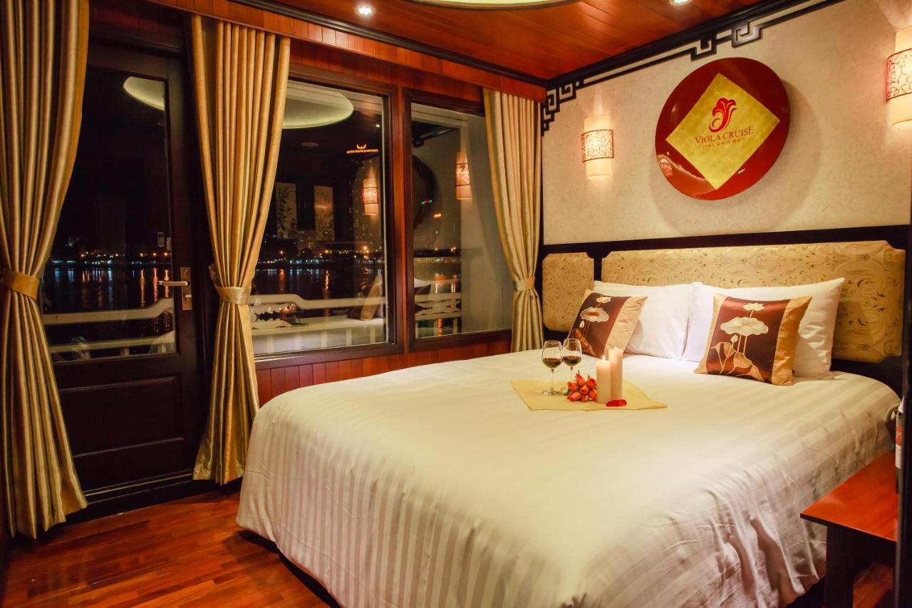 Viola Cruise Halong Bay 