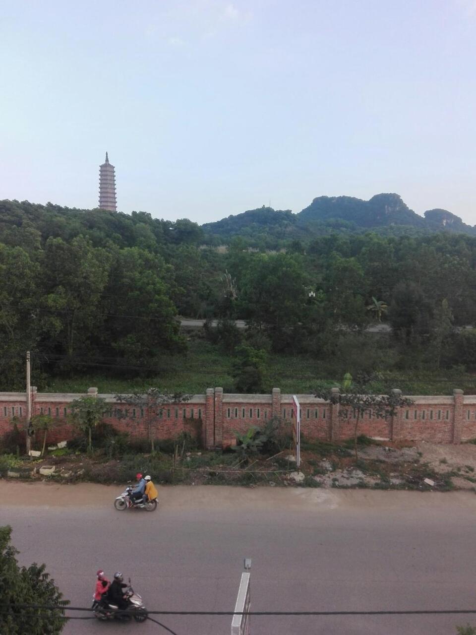 Hotel Khach San Ha Phuong