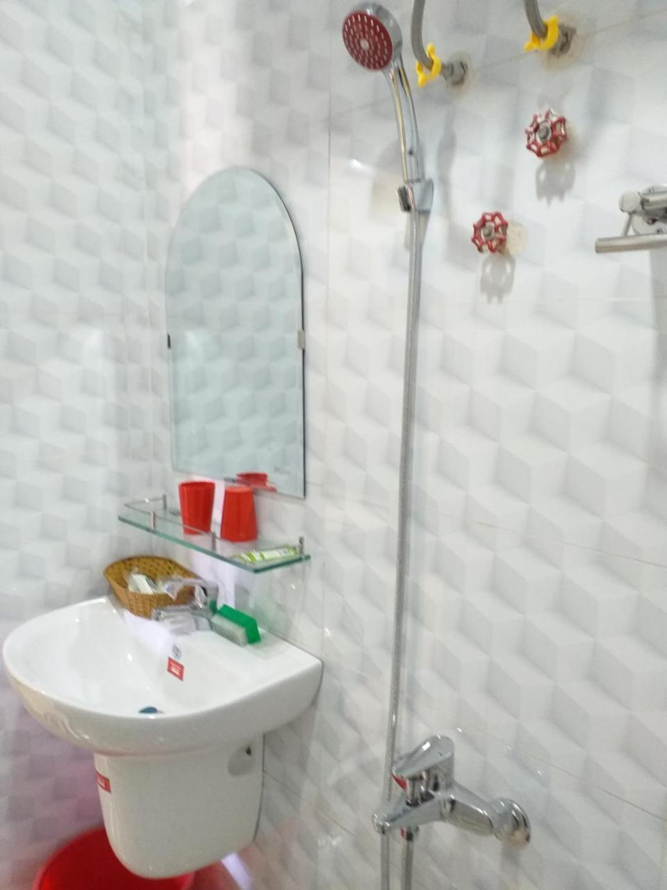 Guest house Non La 3*