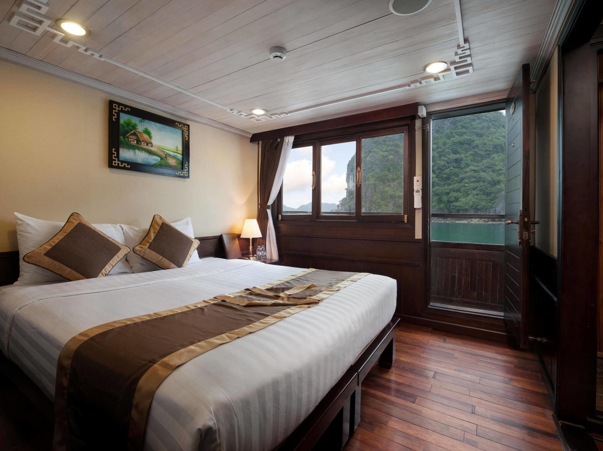 Halong Glory Legend Cruise Hạ Long