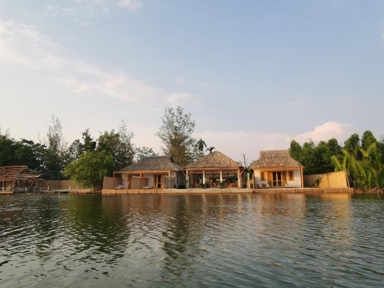 Chi-bu Riverside