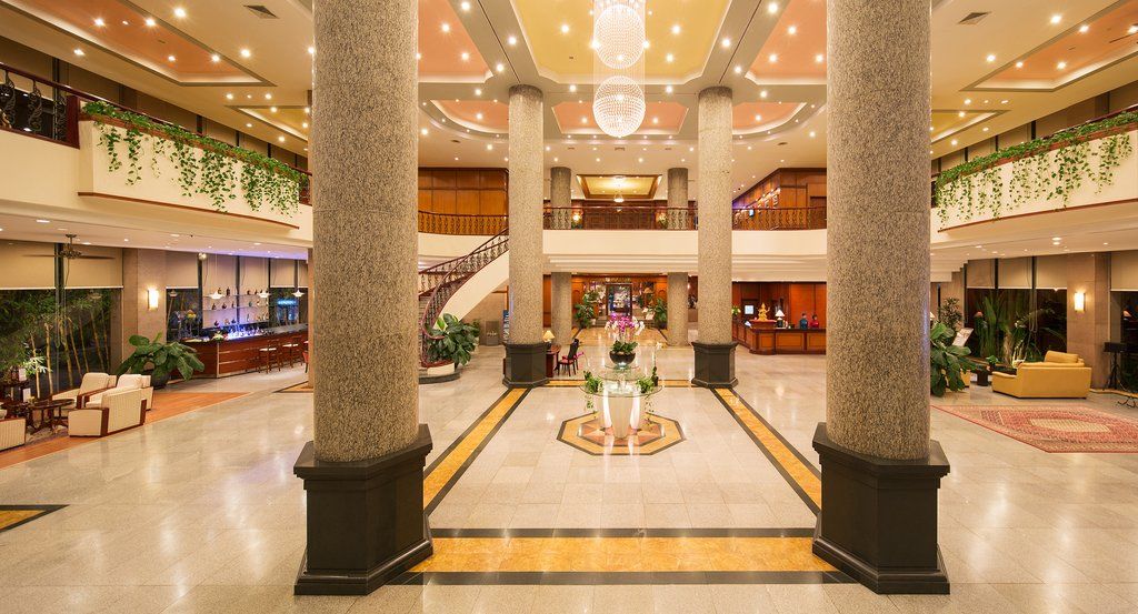 Hotel Halong Plaza
