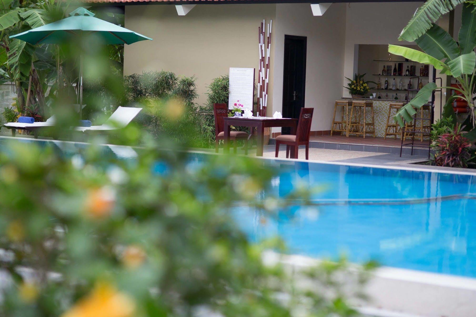 Riverside Boutique & Resort 4*