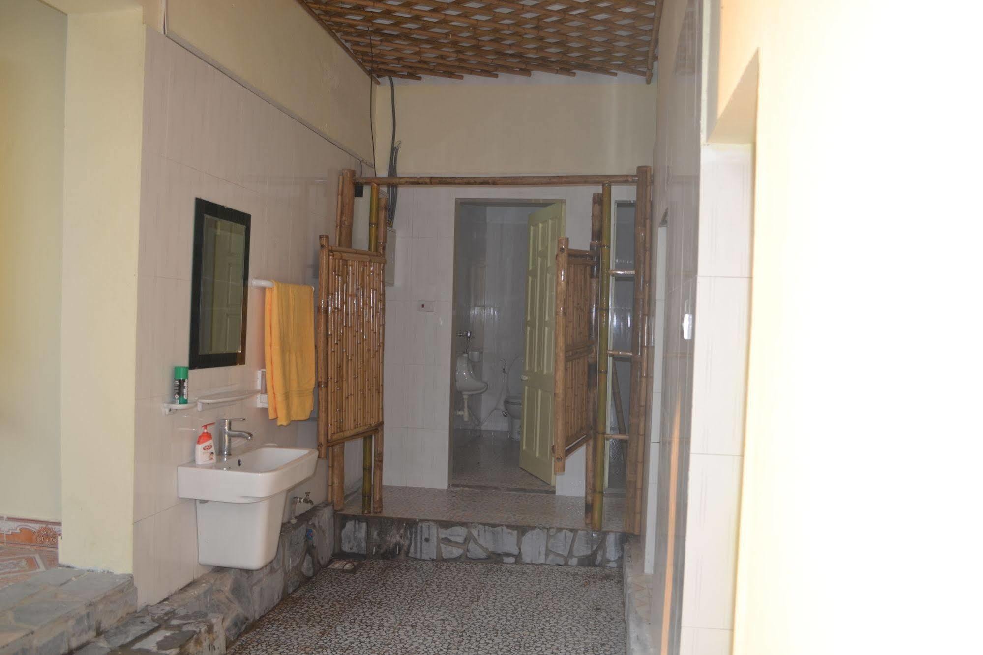 Hoalu Eco Hotel 2*