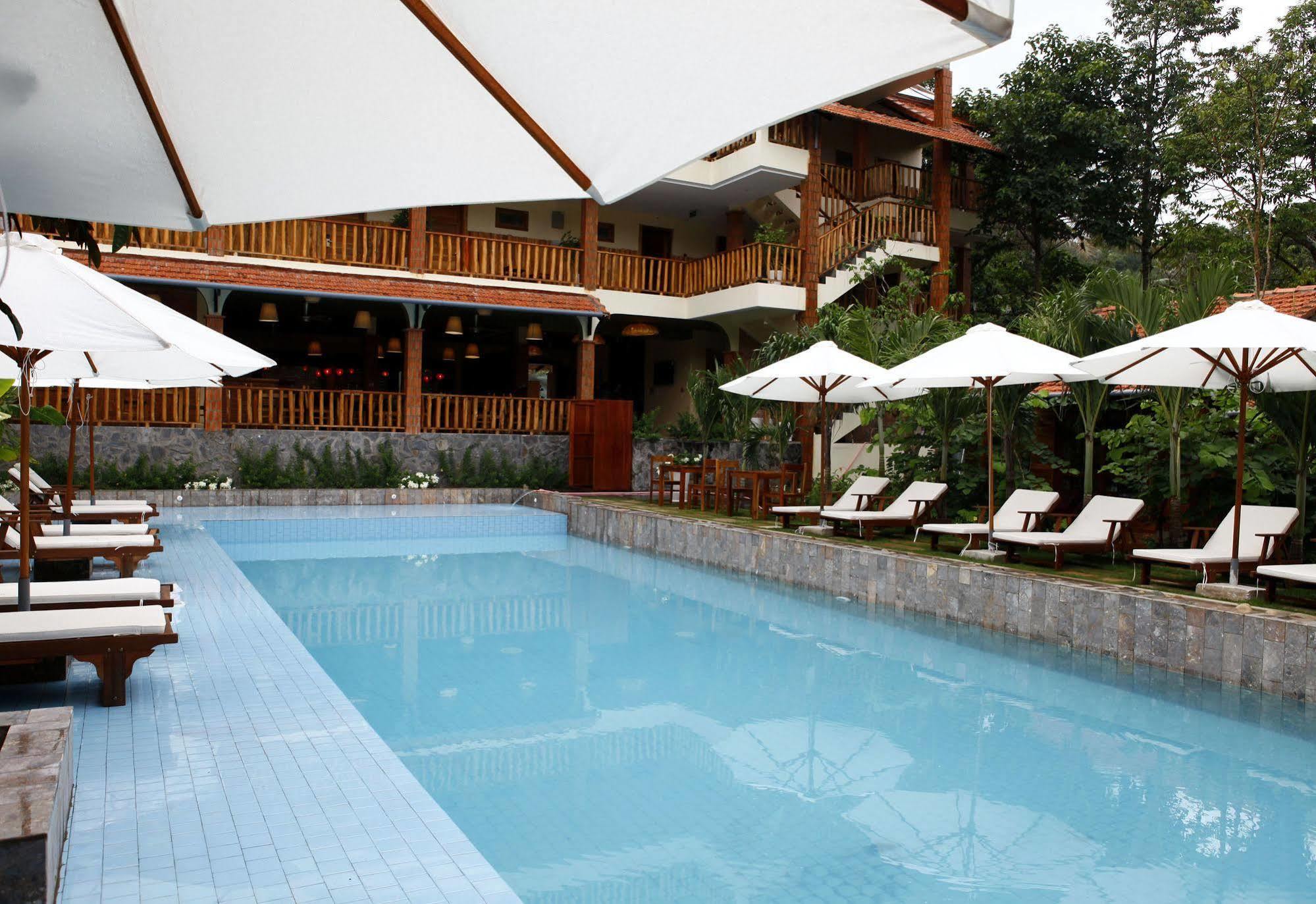 Bauhinia Resort & Spa Phu Quoc Resort 4*