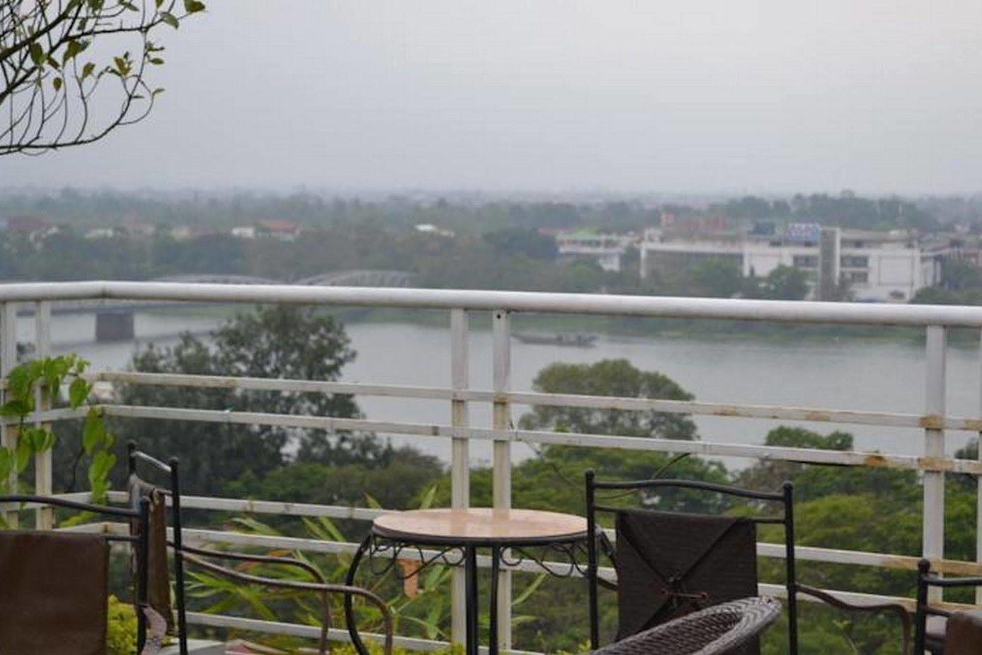 The Sunriver Boutique Hotel Hue