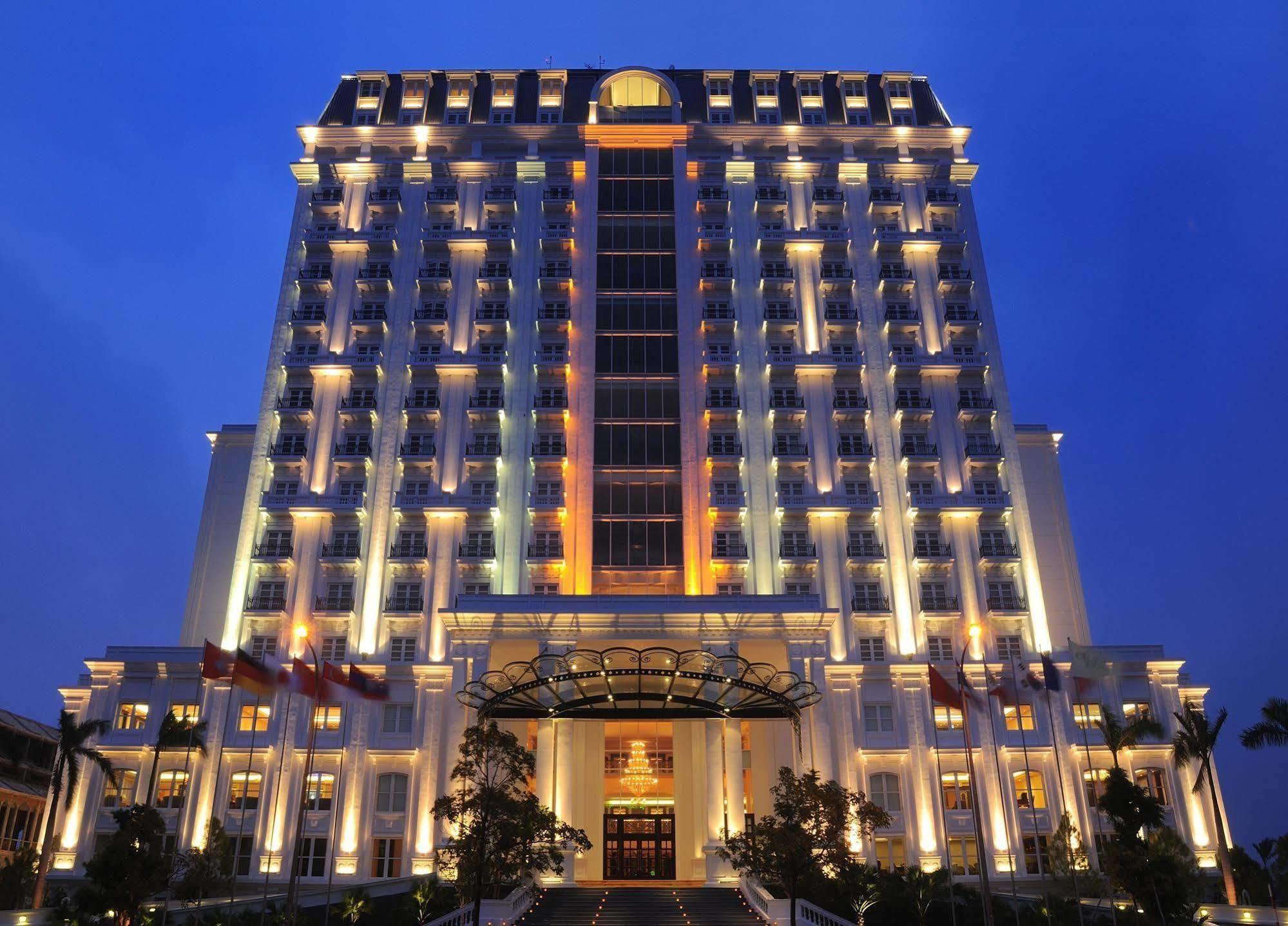 Indochine Palace Hotel 5*