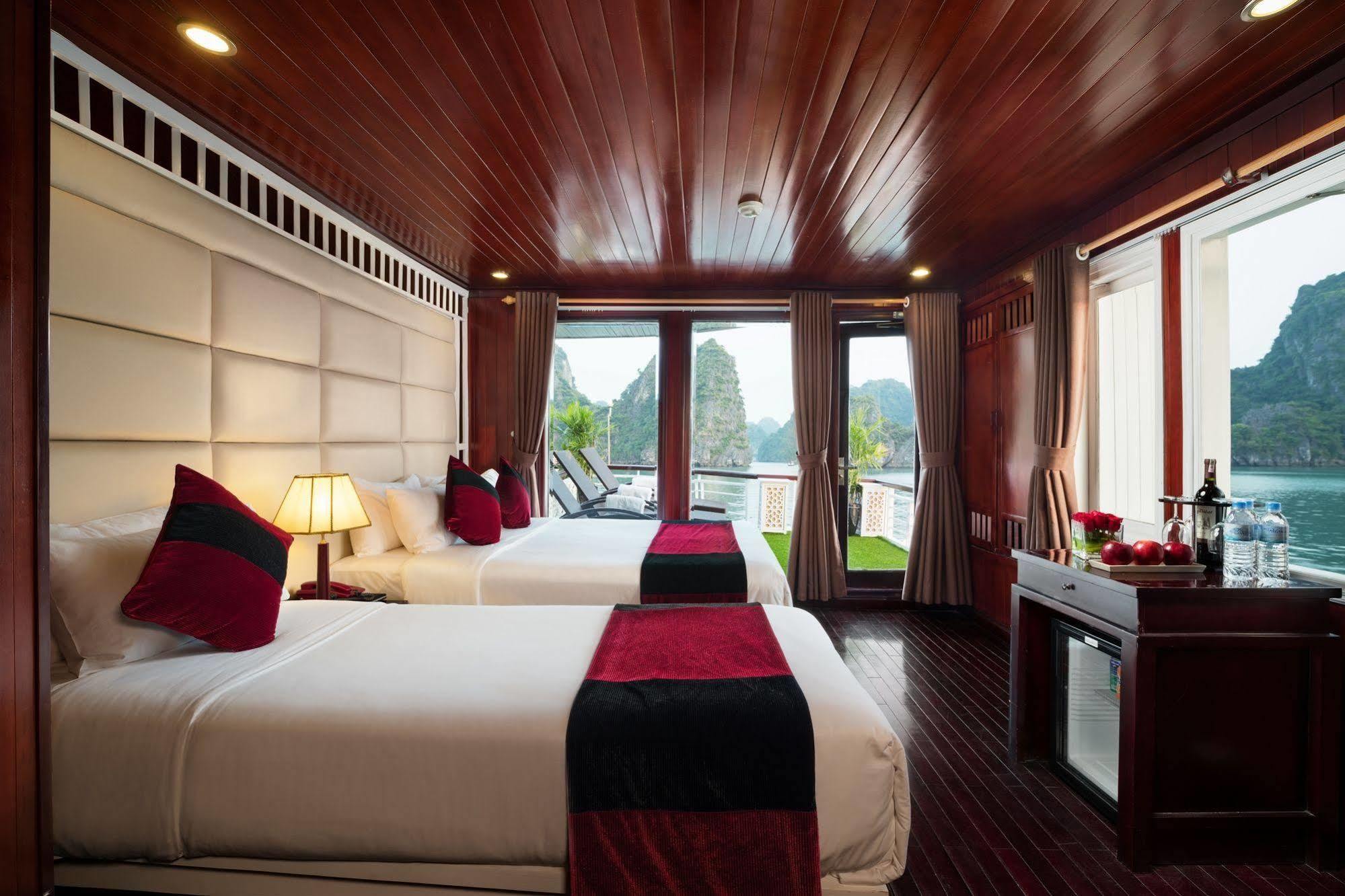 Du Thuyền Paloma Cruise