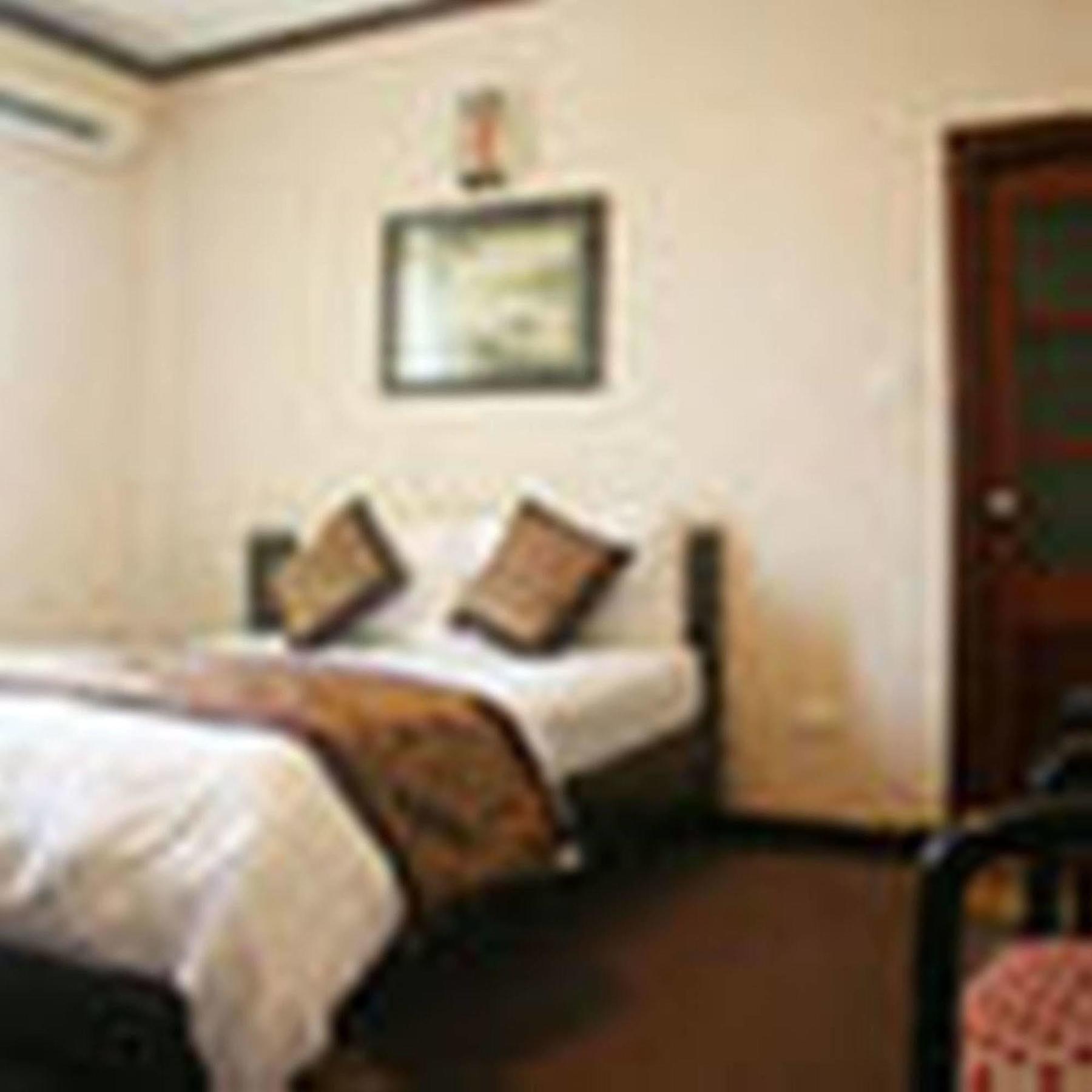 Pearl Sea Hotel 3*